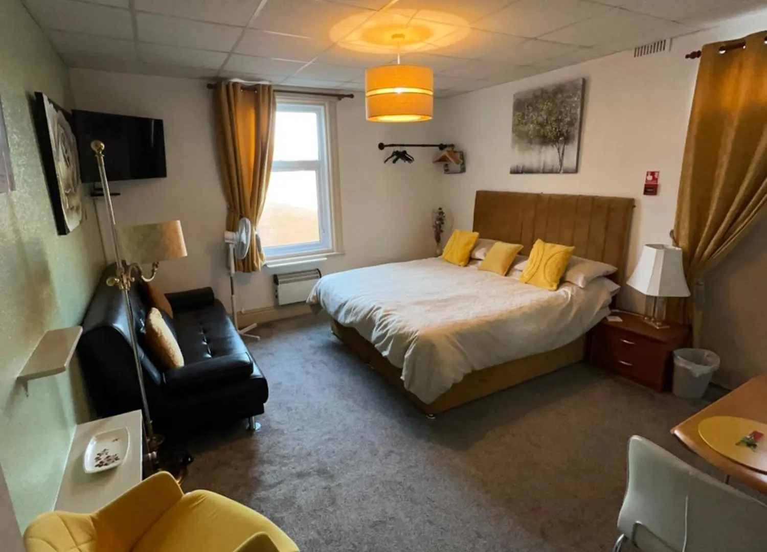 Palm Springs Apartments Blackpool